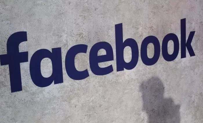 Facebook: διαγραφή στις αναρτήσεις που διαστρεβλώνουν το Ολοκαύτωμα