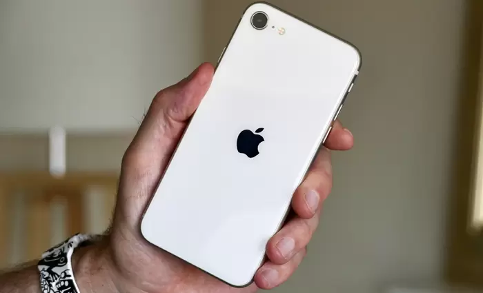 Aπαγόρευση χρήσης iPhones στη Ρωσία - Τι φοβάται το Κρεμλίνο