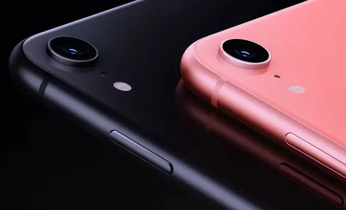 Έρχονται τρία νέα μοντέλα iPhone