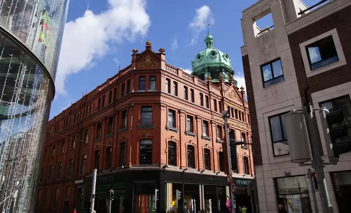 Πώς θα αξιοποιήσει η Ιρλανδία τα €13 δισ. που παίρνει από την Apple