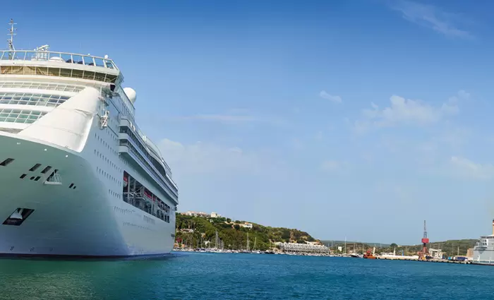 Κρουαζιερόπλοια γίγαντες στα κυπριακά νερά