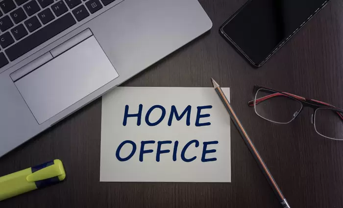 Επιβάλλεται η νομοθετική ρύθμιση της τηλεργασίας