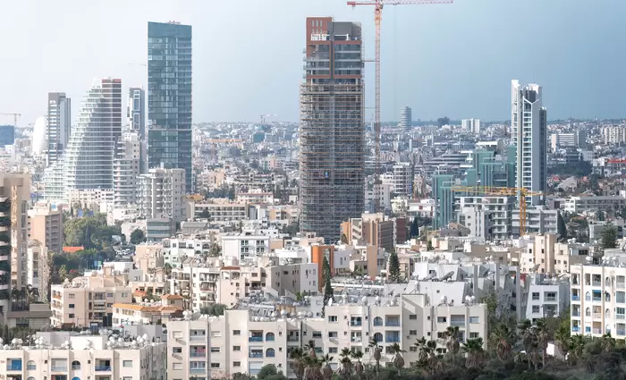 Ακίνητα: Μπήκε με φόρα το 2025 για τη κτηματαγορά