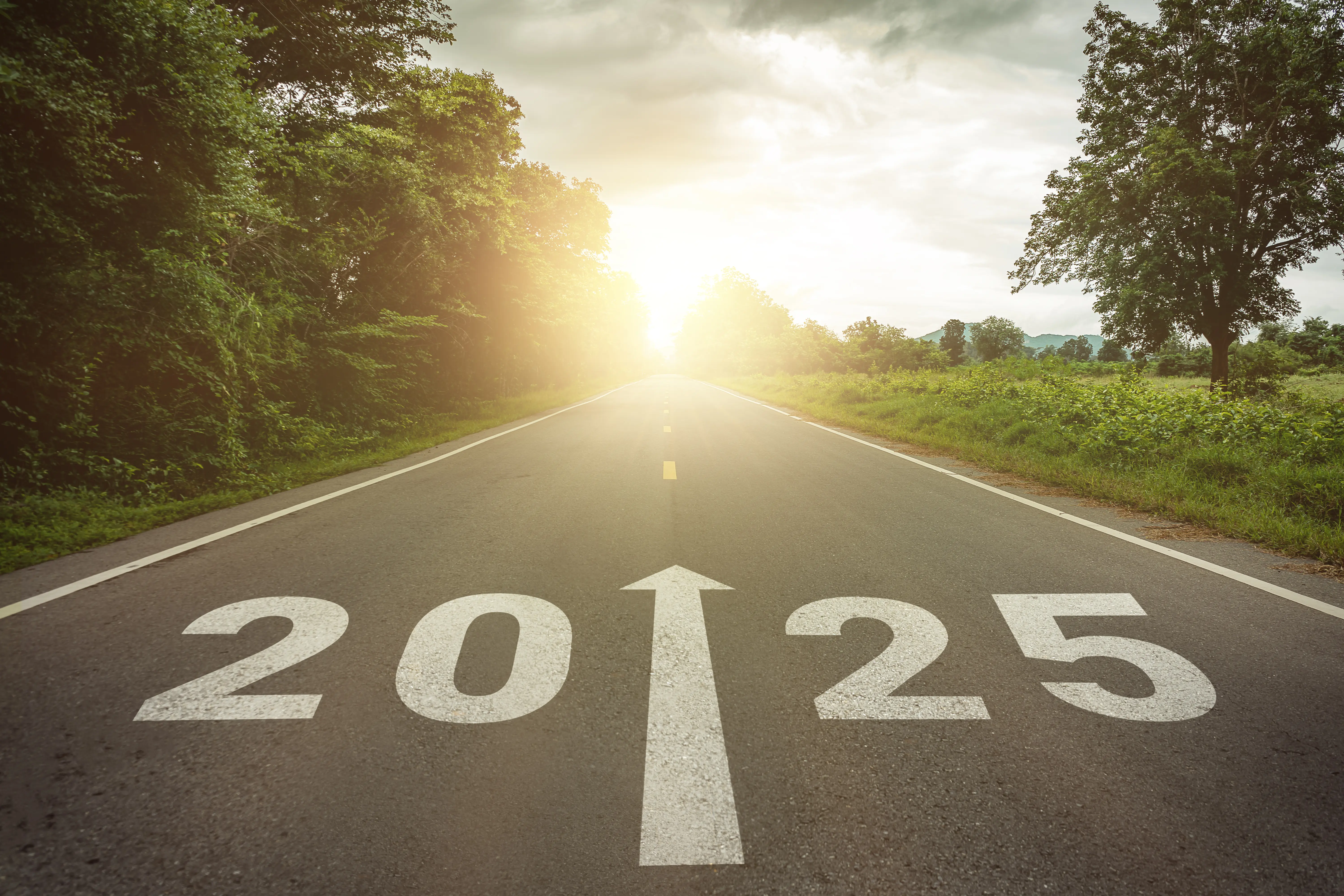 2025 ενόψει: Τα καυτά ερωτήματα για τις αγορές