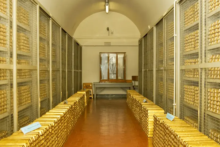 Η Ιταλία καθησυχάζει την ΕΚΤ για τα αποθέματα χρυσού της