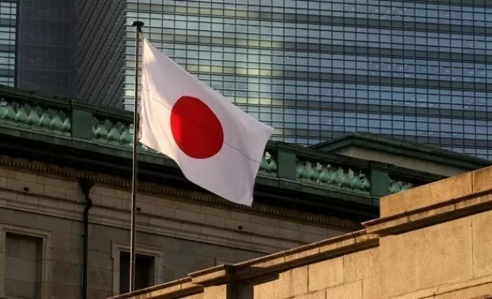 Δασμοί Τραμπ: Πώς «λύγισαν» την τέταρτη μεγαλύτερη οικονομία στον πλανήτη