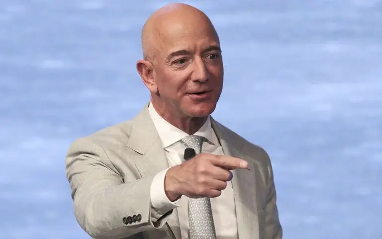 Jeff Bezos: Η συμβουλή του προς επιχειρηματίες πάει κόντρα σε όσα ξέρουμε για τα success stories