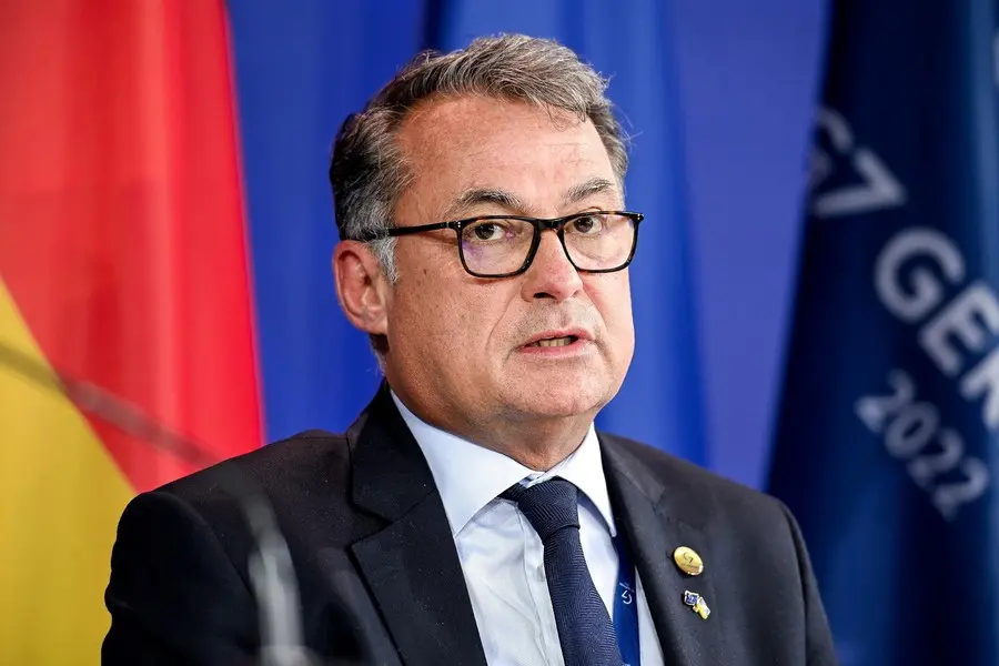 Νάγκελ (ΕΚΤ): Πρέπει να παραμείνουμε ευέλικτοι σχετικά με τα επιτόκια