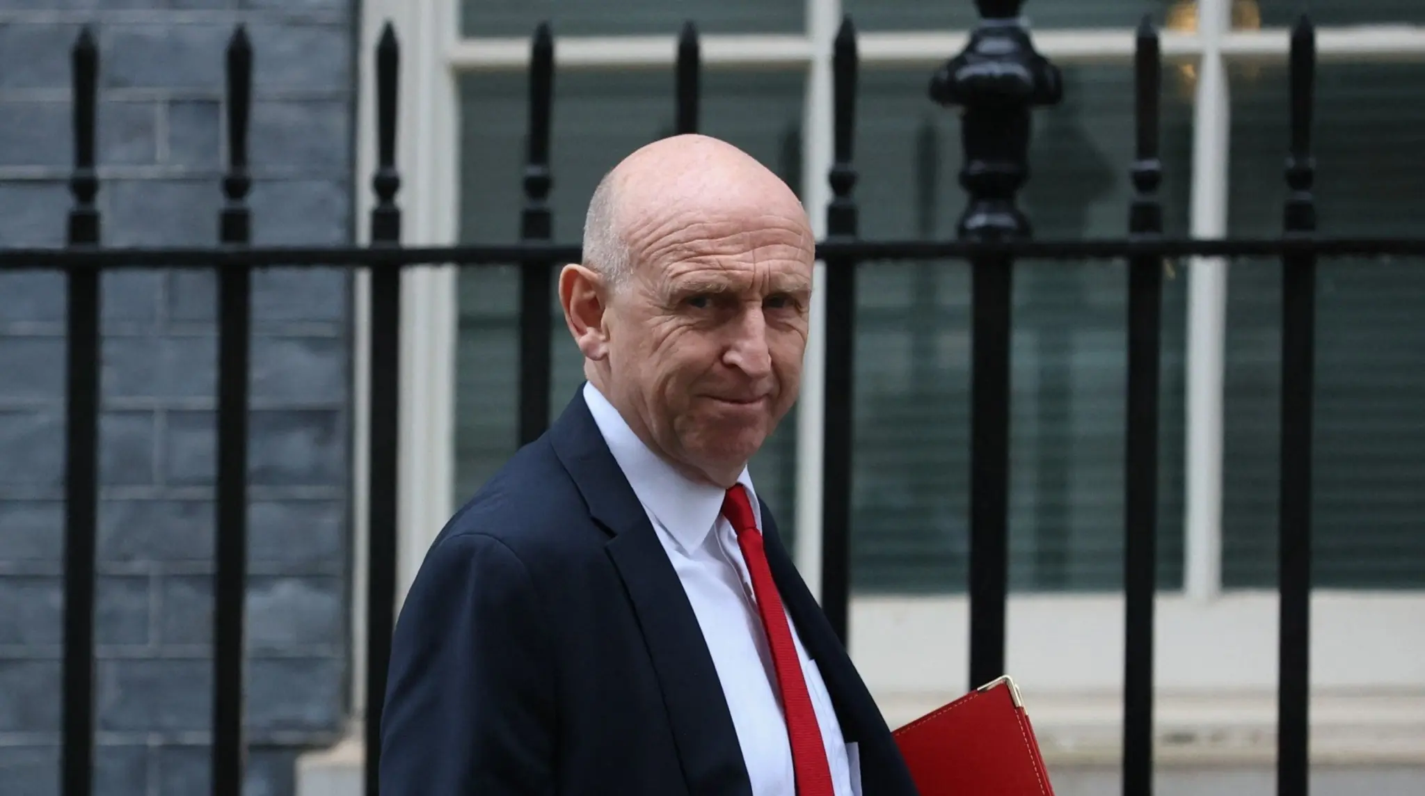 «Dragon’s Den» για την άμυνα: Η Βρετανία αναζητά ιδιωτικά κεφάλαια για τις αμυντικές startups