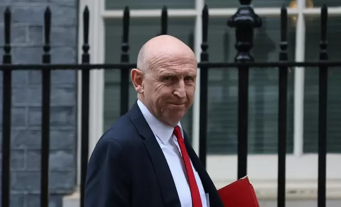 «Dragon’s Den» για την άμυνα: Η Βρετανία αναζητά ιδιωτικά κεφάλαια για τις αμυντικές startups