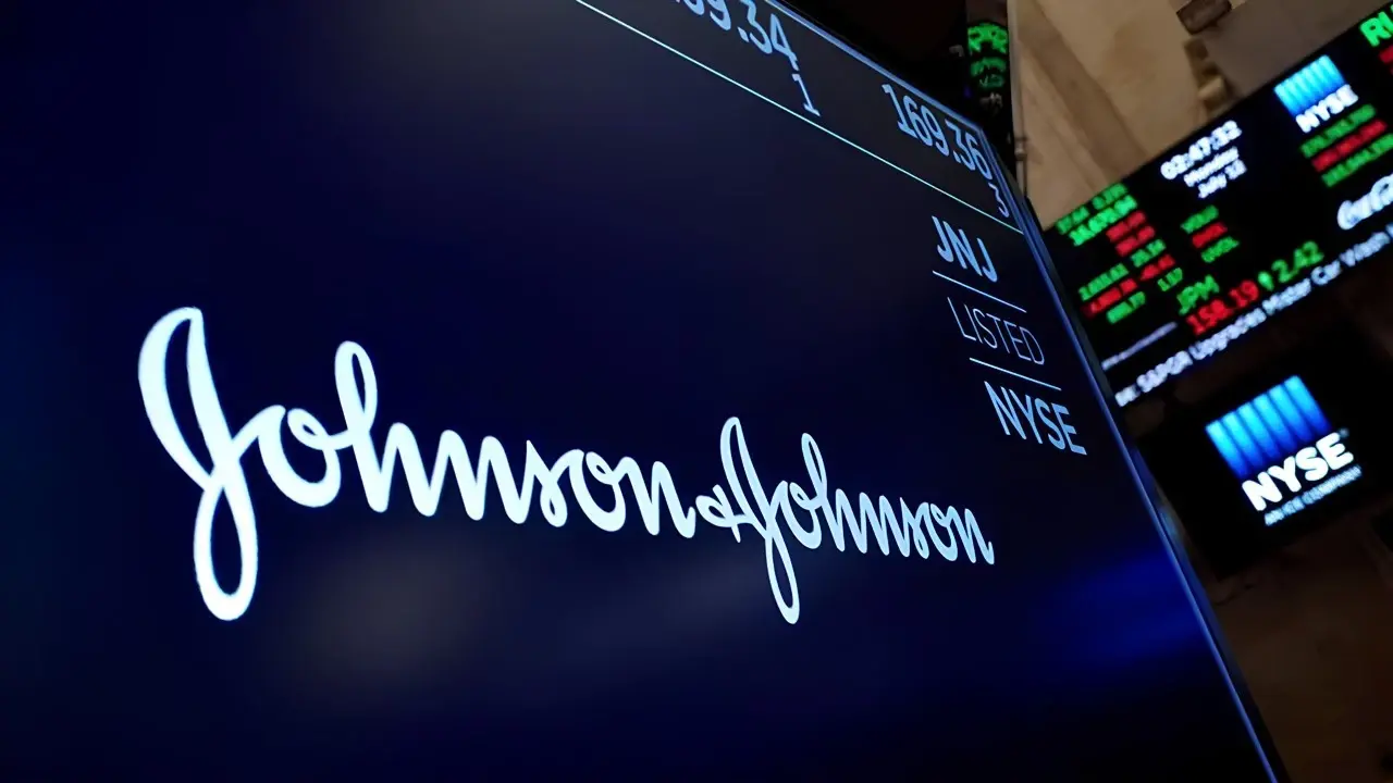 Johnson & Johnson: Συμφωνία με Τραμπ για μειώσεις τιμών φαρμάκων και απαλλαγή από δασμούς