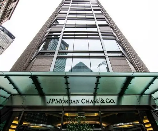 JPMorgan: Μειώθηκαν στα $13 δισ. τα καθαρά κέρδη το δ’ τρίμηνο