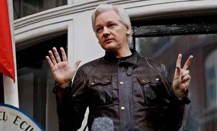 Η απόφαση μη έκδοσης του Assange στις ΗΠΑ σημαίνει την απελευθέρωσή του;