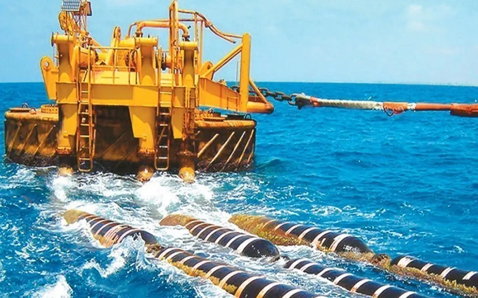 Καλώδιο Κρήτης - Κύπρου: Τελεσίγραφο Γάλλων σε ΑΔΜΗΕ - Κινδυνεύει το έργο;