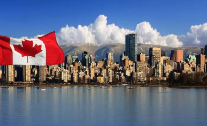 Καναδός πέτυχε φοροαπαλλαγή γιατί μετακόμισε με... κανό