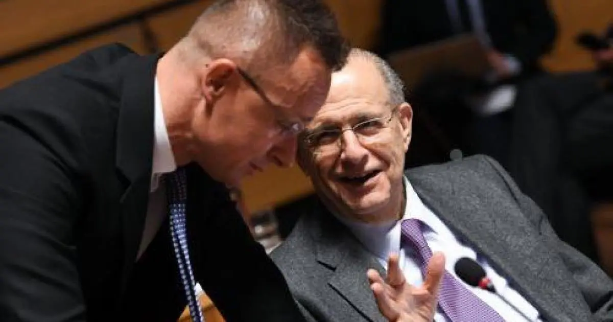 Στην ατζέντα η βίζα για Ρώσους στις συναντήσεις Κασουλίδη