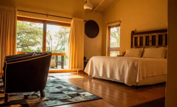 Πάνε ξανά στη Βουλή τα καταλύματα τύπου airbnb