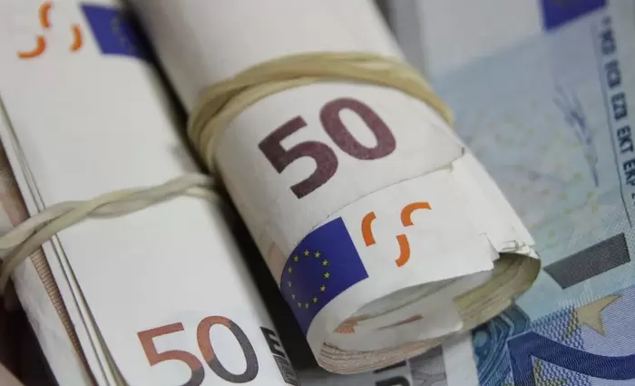 Πόση θα είναι η αύξηση του κατώτατου μισθού στην Ελλάδα;