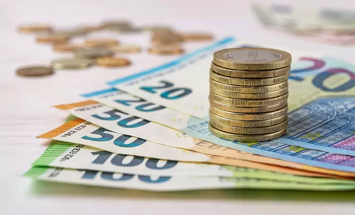 Επιζητούν (και) κατοχύρωση 38ωρου μέσω κατώτατου – Το υπόμνημα των συντεχνιών στον ΠτΔ