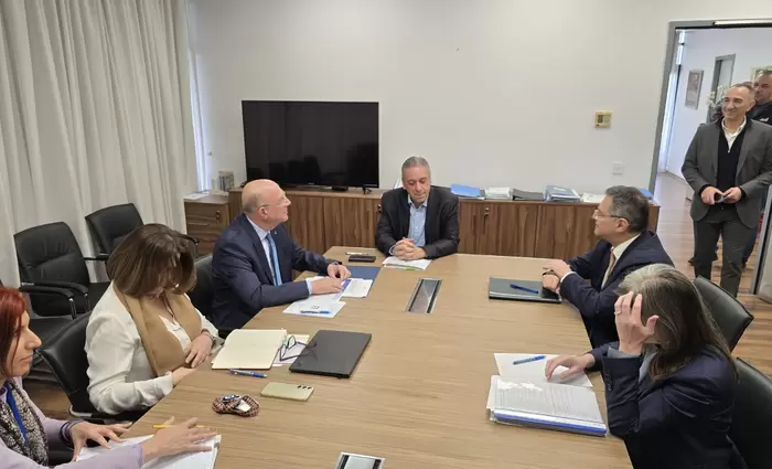 ΥΠΟΙΚ και Διοικητής τα είπαν για τις αλλαγές που έρχονται στην Κεντρική Τράπεζα