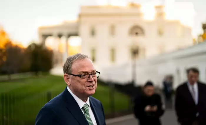 Κέβιν Χάσετ: Δηλώνει φαβορί για νέος πρόεδρος της Fed – Οι αγορές δείχνουν έτοιμες για την επιλογή Τραμπ