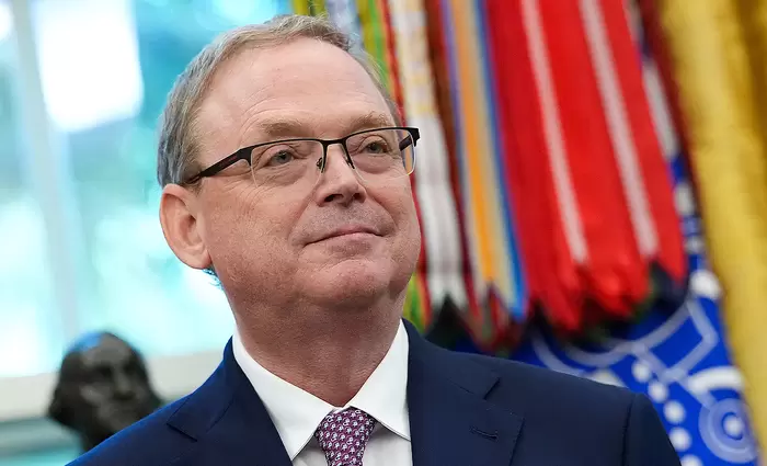 Οι επενδυτές ομολόγων δε θέλουν τον Χάσετ στο τιμόνι της Fed