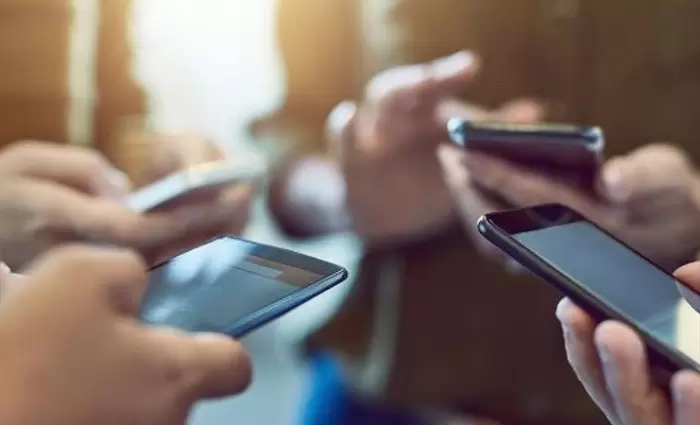 Η Νορβηγία παύει μετά από αντιδράσεις την ιχνηλάτηση μέσω κινητού τηλεφώνου