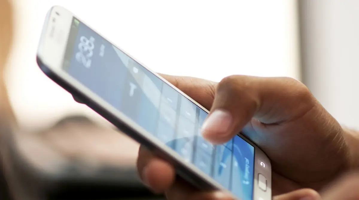 Τα φθηνότερα πακέτα κερδίζουν τους καταναλωτές κινητής τηλεφωνίας