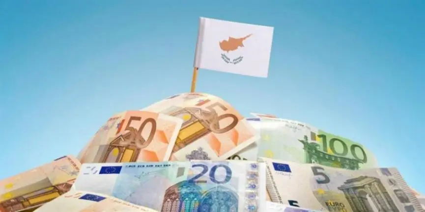 Νέα υποβάθμιση των προβλέψεων του ΔΝΤ για την κυπριακή οικονομία