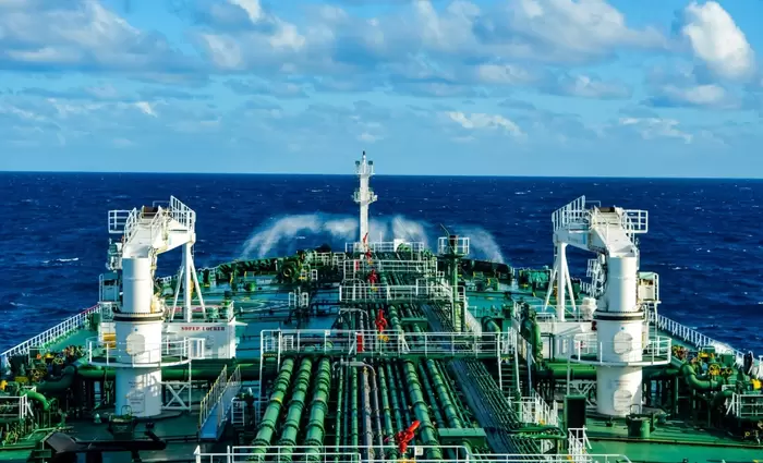 Στο τραπέζι της Δύσης νέες κυρώσεις κατά του ναυτιλιακού τομέα της Ρωσίας