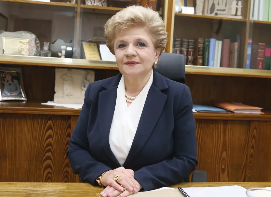 Ο δρόµος προς την κορυφή σε πολλές περιπτώσεις είναι δύσβατος