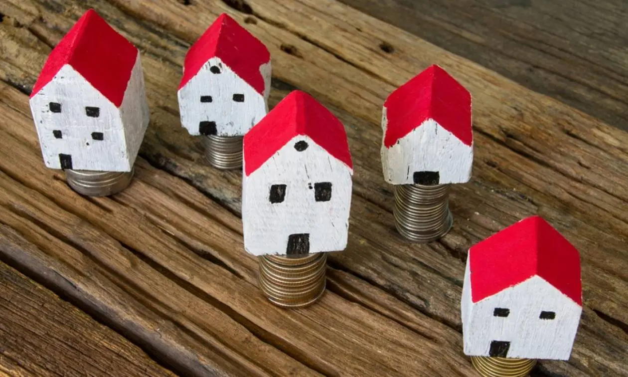 Θεσμοί: Κρούουν τον κώδωνα στην Κύπρο για τα κόκκινα δάνεια 