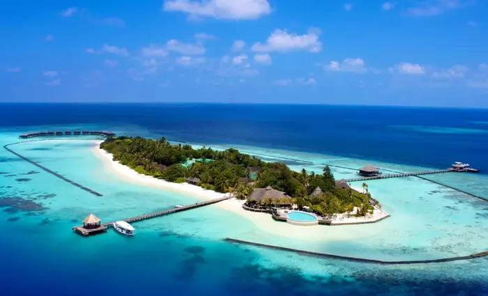 Αυτό είναι το πιο πολυτελές θέρετρο του κόσμου για το 2019 (pics & vid)