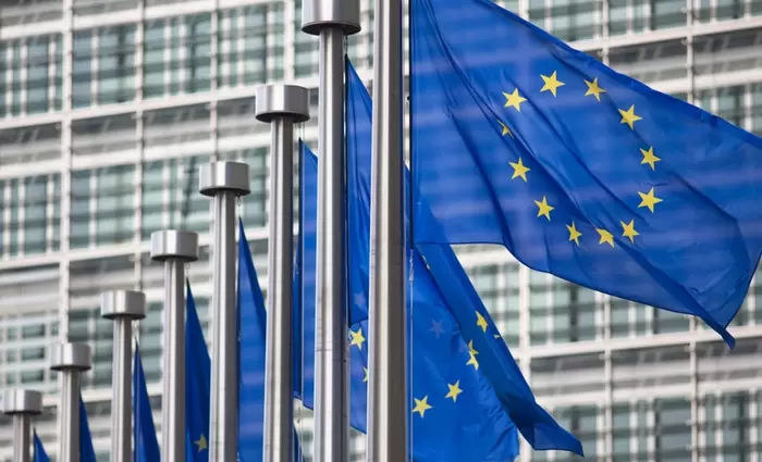 Κομισιόν: Ξεκινά η διαβούλευση για τους κατώτατους μισθούς