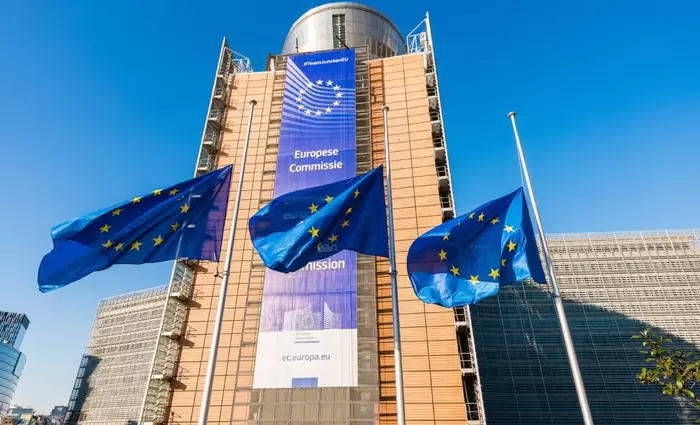 Κομισιόν: Μέτρα ενίσχυσης μικρών και μεσαίων επιχειρήσεων