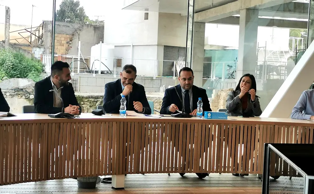 Υφ. Τουρισμού: Η Λευκωσία έχει διαχρονικά αδικηθεί τουριστικά