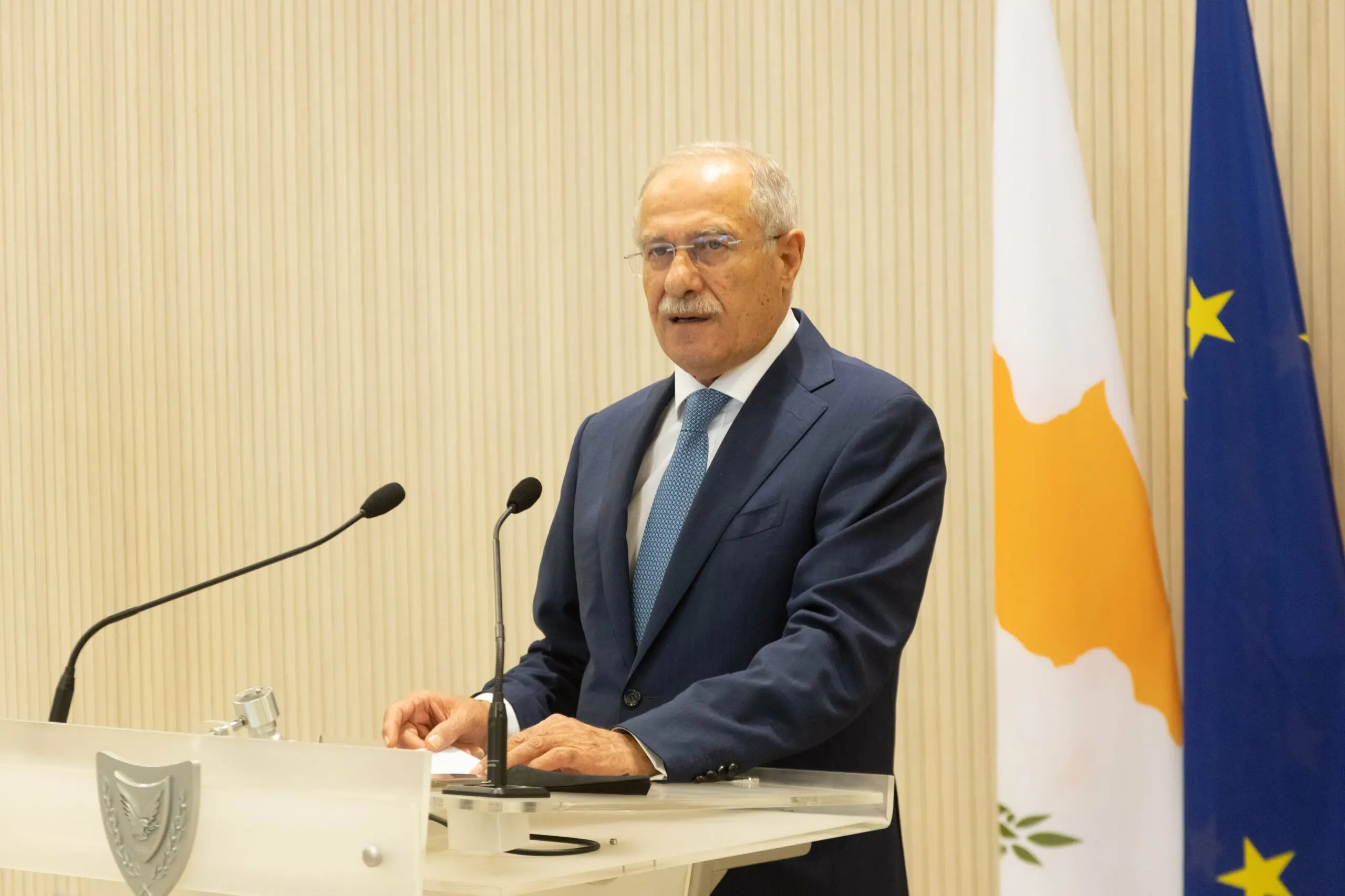 «Συγκρατημένα αισιόδοξος» o Υπουργός Εργασίας για τον κατώτατο μισθό