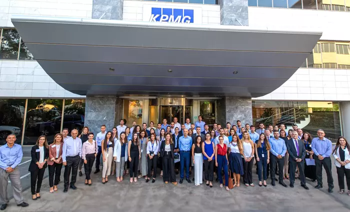 Η οικογένεια της KPMG μεγαλώνει και καλωσορίζει τα νέα μέλη της