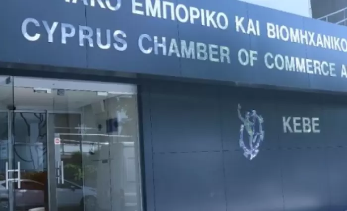 Άρση απαγόρευσης διαμονής στα ξενοδοχεία ζητά το ΚΕΒΕ