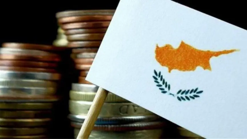 Βγαίνει σεργιάνι στις διεθνείς αγορές η Κύπρος μετά από 11 μήνες