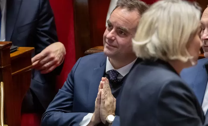 Γαλλία: Προϋπολογισμό με κοινωνικές παραχωρήσεις προτείνει ο Λεκορνί για εξασφάλιση στήριξης