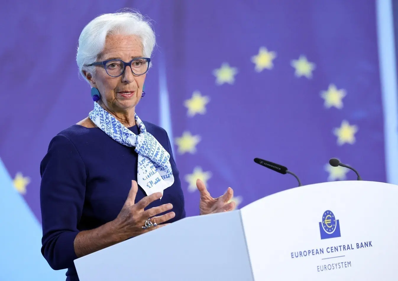 Λαγκάρντ: Περισσότερο από ποτέ επείγουσα η ενίσχυση της ευρωζώνης