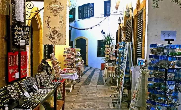 H Λαϊκή Γειτονιά της Λευκωσίας αλλάζει 