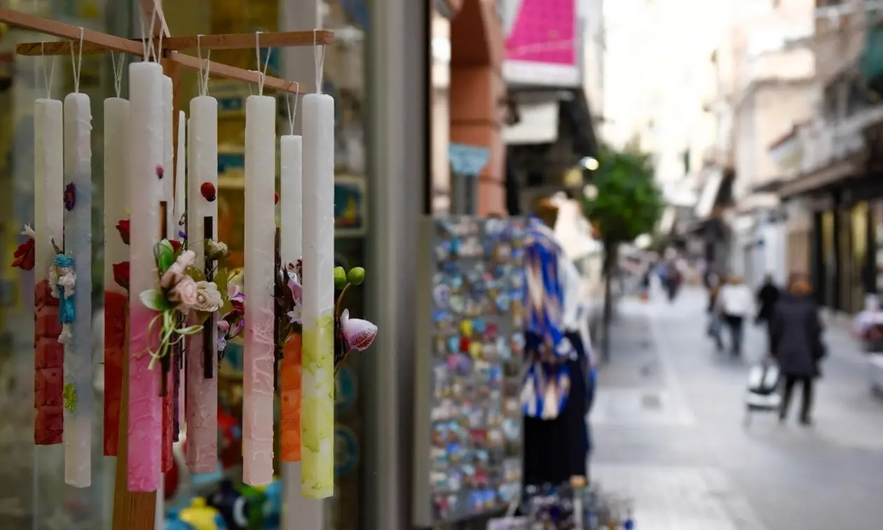 «Αναρχία» στο ωράριο καταστημάτων τις ημέρες του Πάσχα - Πώς θα λειτουργήσουν