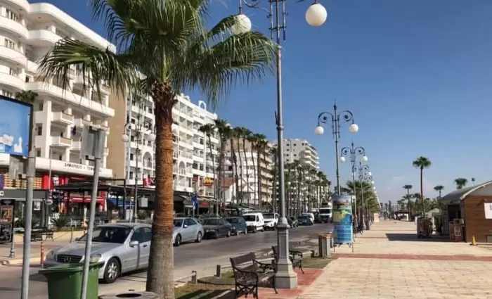 Δηλώνουν ικανοποιημένοι με τις αφίξεις τουριστών στη Λάρνακα