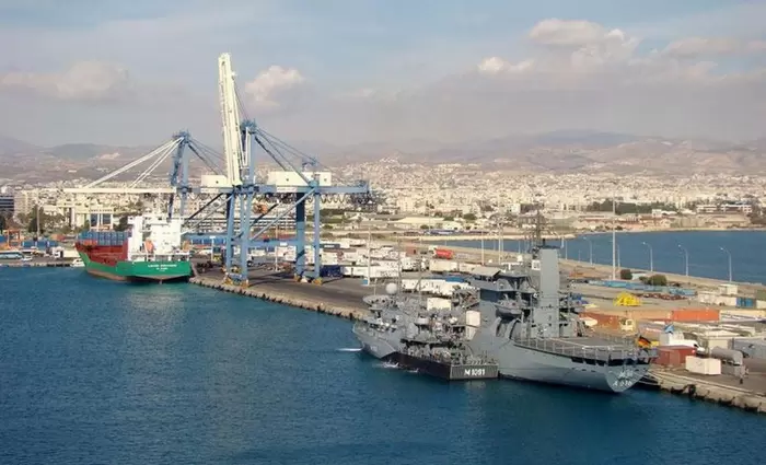 Αυθόρμητη στάση εργασίας από τους εργαζόμενους στο λιμάνι Λάρνακας