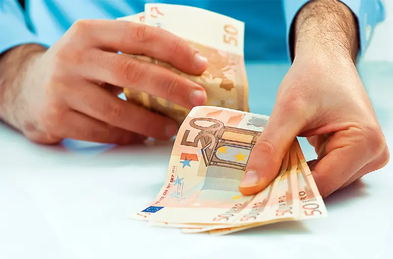 ΥΠΟΙΚ: Ανακοίνωσε πρόσθετη οικονομική ενίσχυση €4 εκατ. προς φοιτητές