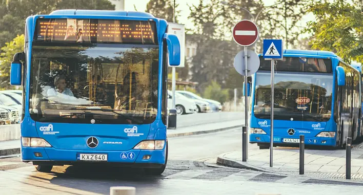 Νέες σύγχρονες στάσεις λεωφορείων αποκτάει η μείζων Λευκωσία