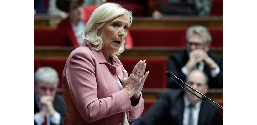 Kερδίζει έδαφος η Λεπέν καθώς ο Μπαϊρού οδεύει προς την έξοδο