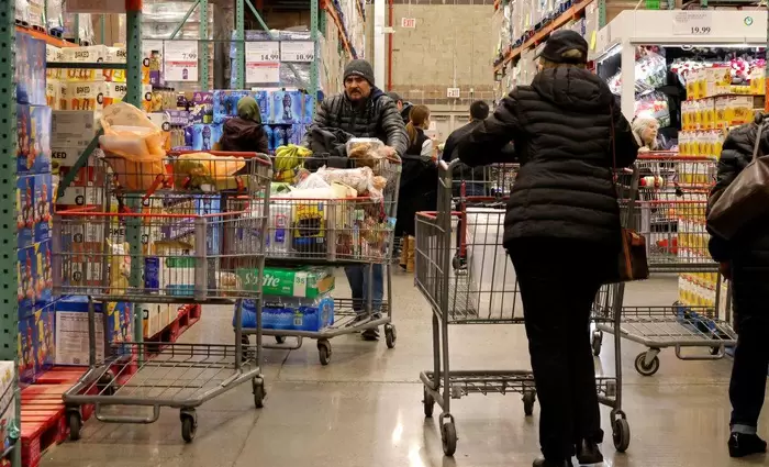 ΗΠΑ: Οι λιανικές πωλήσεις σταμάτησαν απροσδόκητα στο τέλος της εορταστικής περιόδου